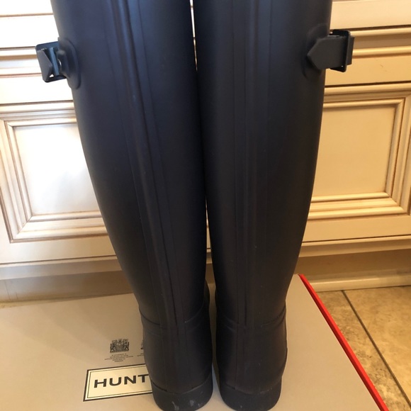 Hunter rain boots - Picture 3 of 4